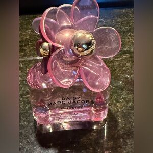 99% full Marc Jacobs Daisy Paradise Eau de Toilette - 50 ml (technically 49 ml)